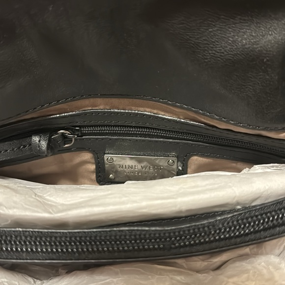 A Sequin Nine West Purse! - Picture 10 of 16